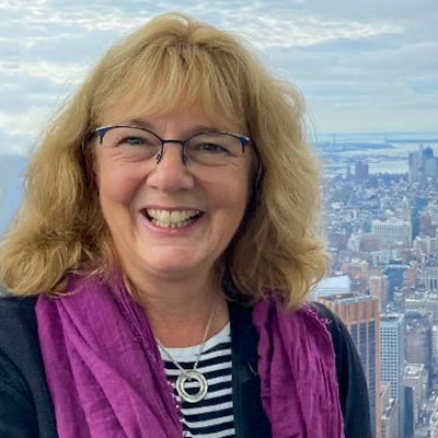 Profilbild Frau Dorsfeld