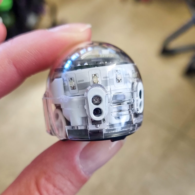 Detailaufnahme eines Miniroboters.
